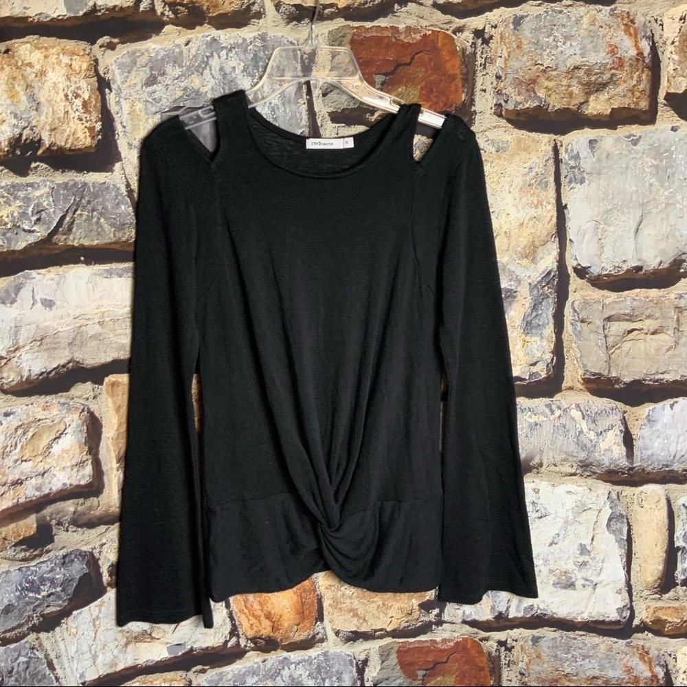 Redhaute Black Peek Shoulder Sweater Top Wm S